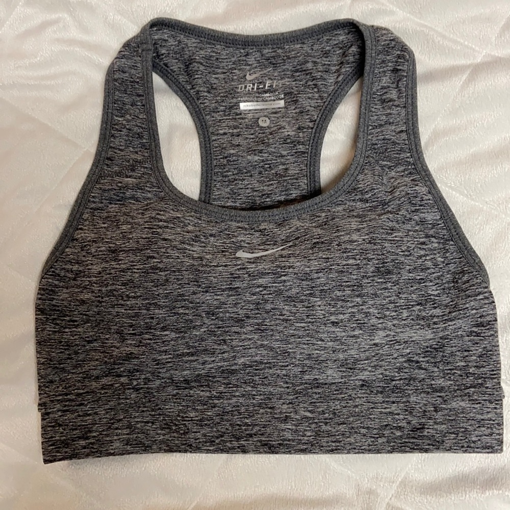 Nike Dri-Fit Sport Bra. Size: M